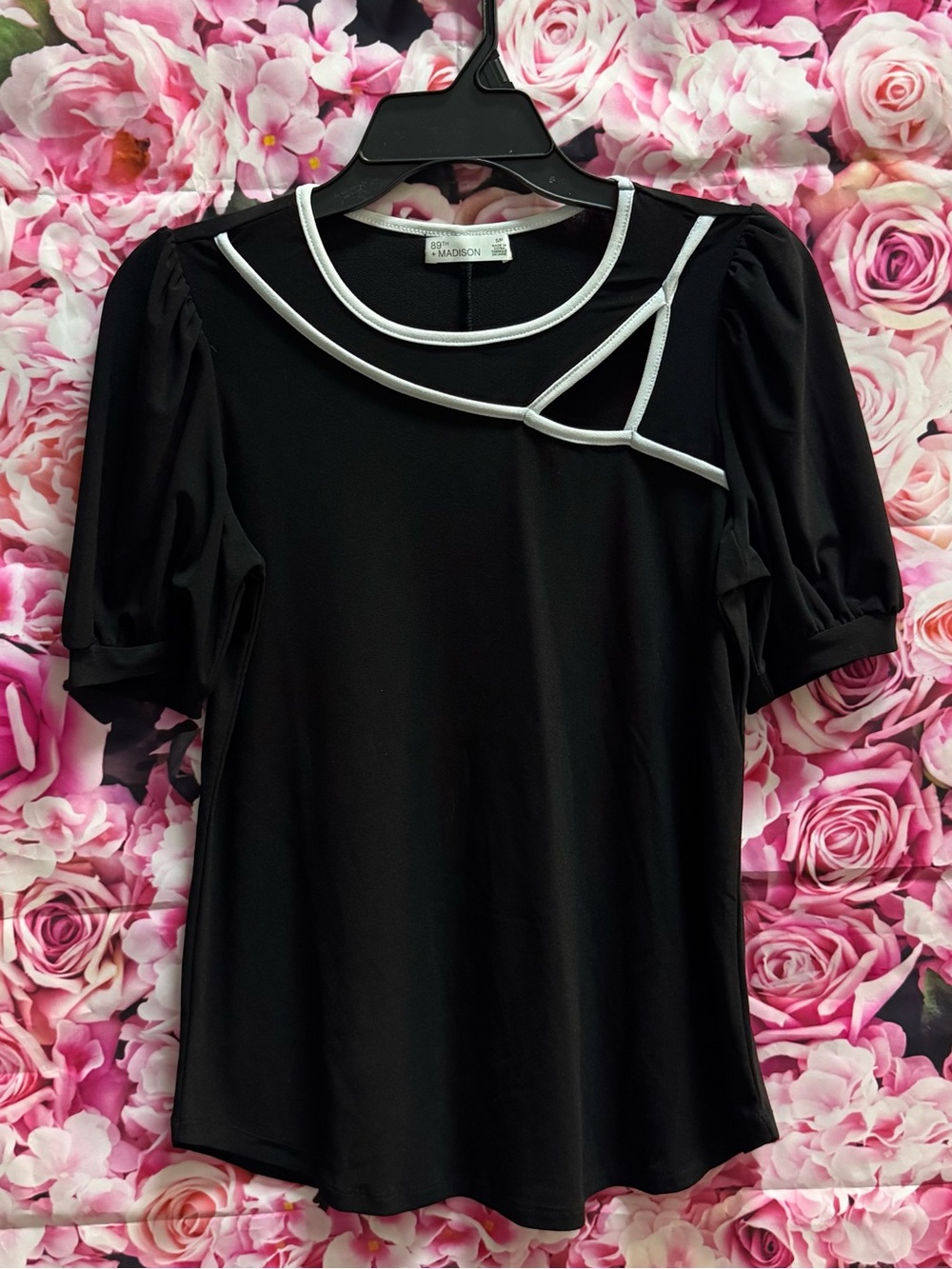 89th & Madison Black Top with White Trim Accents